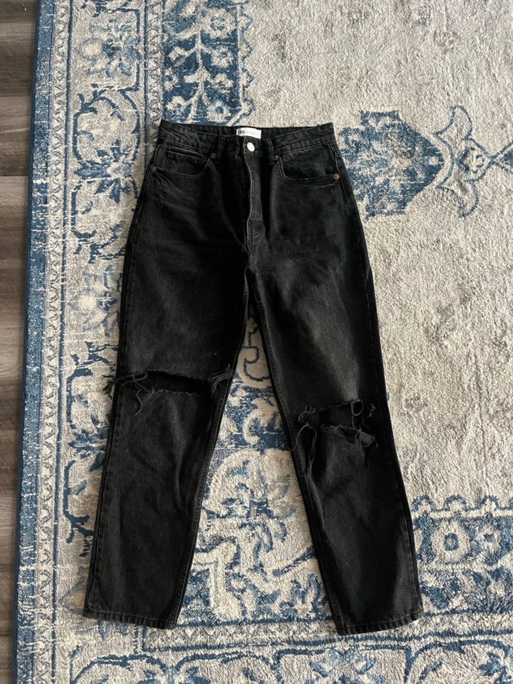 Zara Black Ripped Boyfriend Jeans